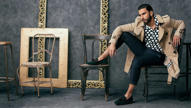 Обои картинки фото ranvir singh, мужчины, - unsort, рамы, актер, ranvir, singh, стулья, борода