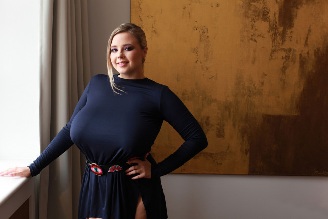 Обои картинки фото девушки, -unsort , блондинки,  светловолосые, vivian, blush