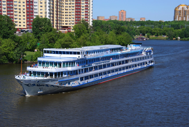 Обои картинки фото корабли, лодки,  шлюпки, отражение, лодка, озеро