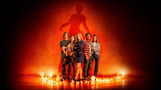 Обои картинки фото nancy drew , сериал 2019 – , кино фильмы, nancy drew, ужасы, фэнтези, детектив, драма, nancy, drew, сериал, kennedy, mcmann, leah, lewis, maddison, jaizani