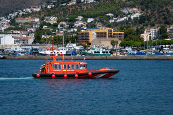 Картинка корабли катера пожарное судно