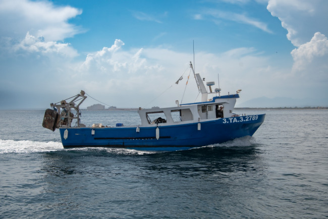 Обои картинки фото корабли, траулеры,  сейнеры,  плавбазы, рыболовный, сейнер