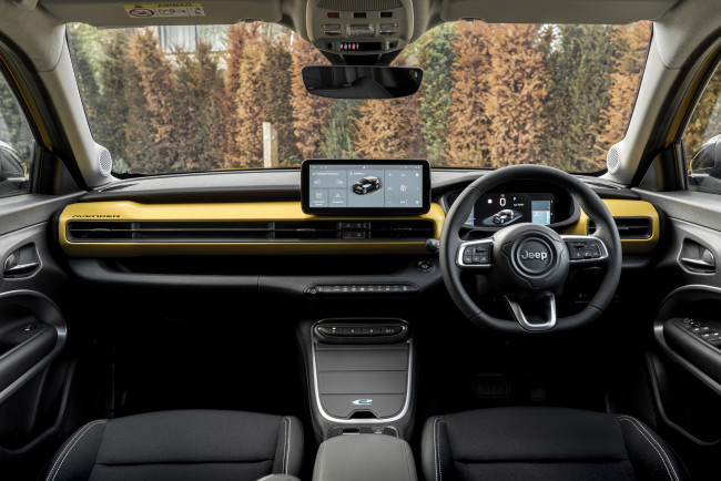 Обои картинки фото автомобили, спидометры, торпедо, jeep