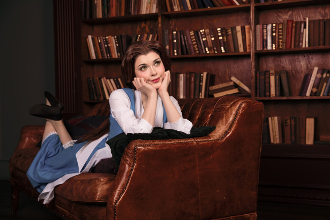 Обои картинки фото ilona bugaeva, девушки, илона бугаева , sladkoslava, девушка, женщина, шатенка, темноволосая, сексуальная, модель, звезда, позирует, разная, обувь, верхняя, стильная, одежда, нижнее, эротическое, бельё, трусы, лифчик, колготки, чулки, аксессуары, макияж, и, множество, элементов, на, фотографии