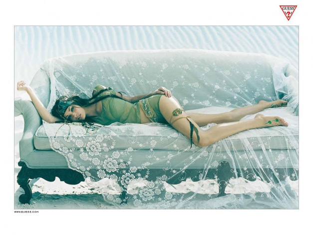 Обои картинки фото guess, бренды