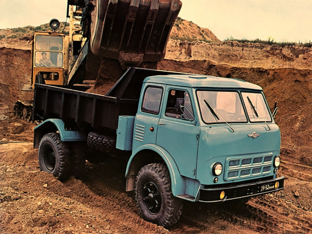 Обои картинки фото автомобили, маз