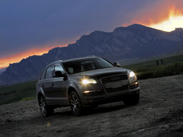 Обои картинки фото q7, автомобили, audi