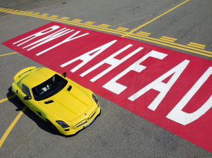 Картинка автомобили mercedes benz sls amg gullwing doors