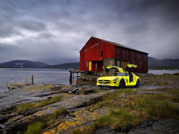 Обои картинки фото автомобили, mercedes, benz, sls, amg, gullwing, doors