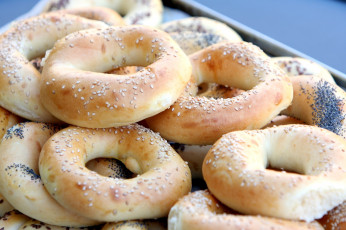 Картинка еда хлеб выпечка мак кунжут бублики