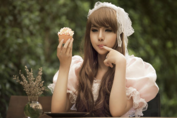 Картинка -Unsort+Азиатки девушки unsort азиатки пирожное