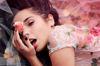 Картинка Rachel+Dashae девушки роза