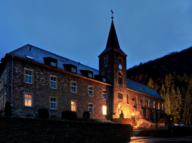 Обои картинки фото германия, трайс, карден, кирха, города, католические, соборы, костелы, аббатства