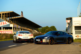 Картинка 2014+nissan+gt-r+nismo автомобили nissan datsun тюнинг белый синий nismo