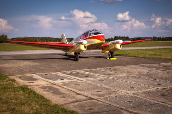 Картинка aero+145 авиация пассажирские+самолёты аэродром стоянка самолет