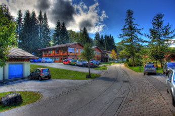 Картинка берхтесгаден+германия города -+улицы +площади +набережные улица ели машины дорога дома германия берхтесгаден