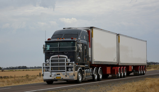 Обои картинки фото k200 bigcab, автомобили, kenworth, тяжелый, грузовик, седельный, тягач