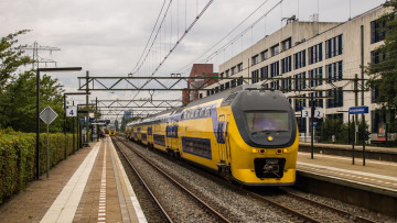 Картинка техника поезда железная дорога рельсы локомотив состав