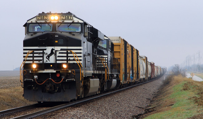 Обои картинки фото техника, поезда, железная, дорога, рельсы, локомотив, состав