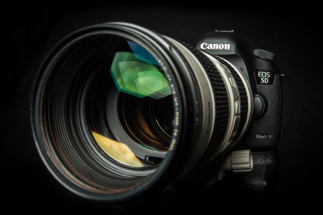 Обои картинки фото бренды, canon, фотокамера
