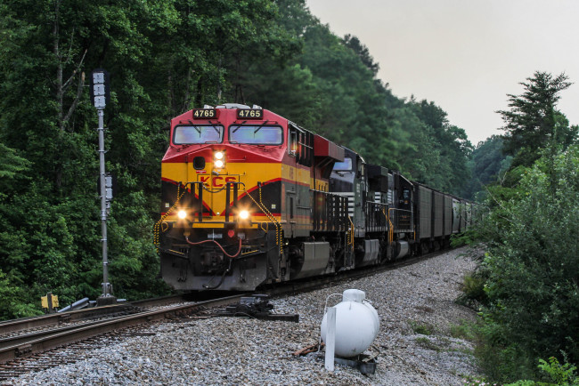 Обои картинки фото техника, поезда, железная, дорога, рельсы, локомотив, состав