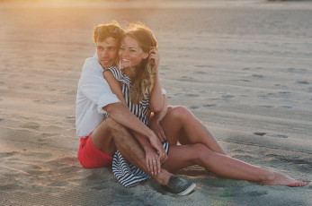 Картинка разное мужчина+женщина фон взгляд девушка мужчина