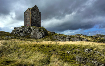 Картинка smailholm+castle +scotland города -+дворцы +замки +крепости scotland smailholm castle