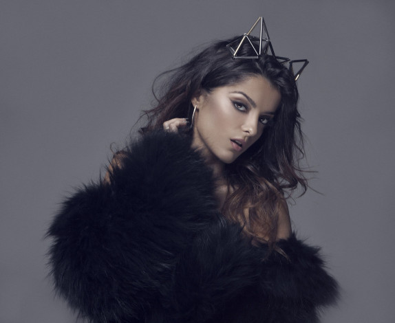 Обои картинки фото bebe rexha , 2018, музыка, bebe rexha, bleta, rexha, биби, рекса, брюнетка, певица, bebe