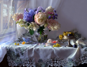 Картинка еда натюрморт букет гортензия виноград