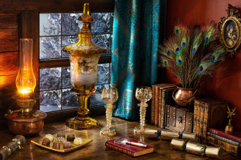 Картинка еда натюрморт лампа графин бокалы конфеты