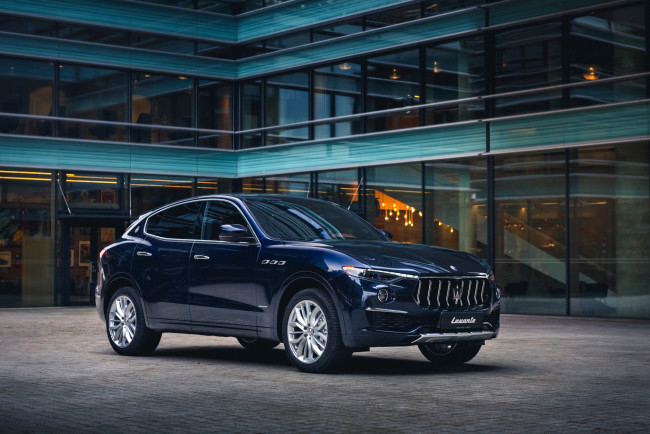 Обои картинки фото автомобили, maserati