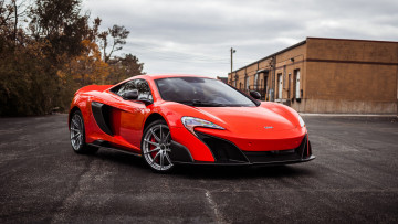 Картинка автомобили mclaren красный 675lt спорткар купе
