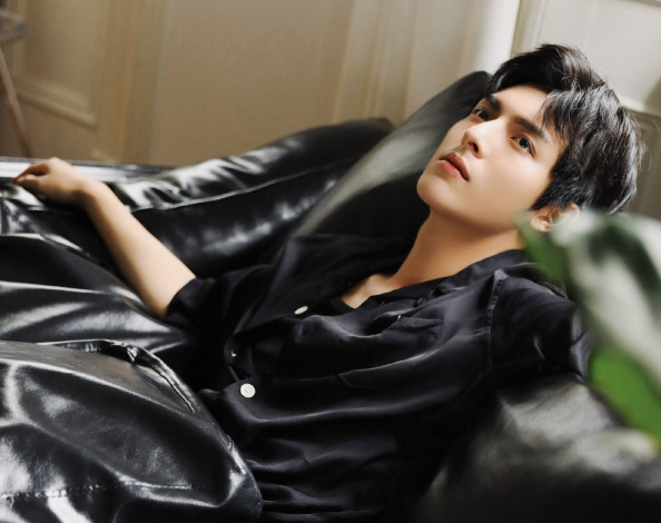 Обои картинки фото мужчины, wang hao xuan, ван, хао, сюань