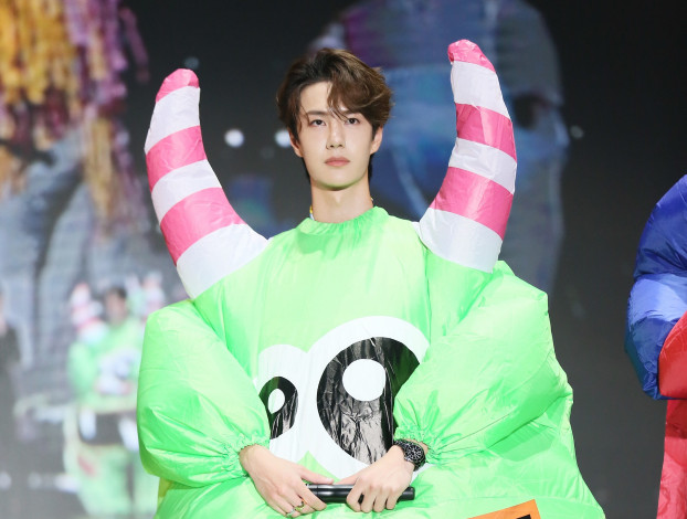 Обои картинки фото мужчины, wang yi bo, ван, ибо, wang, yi, bo