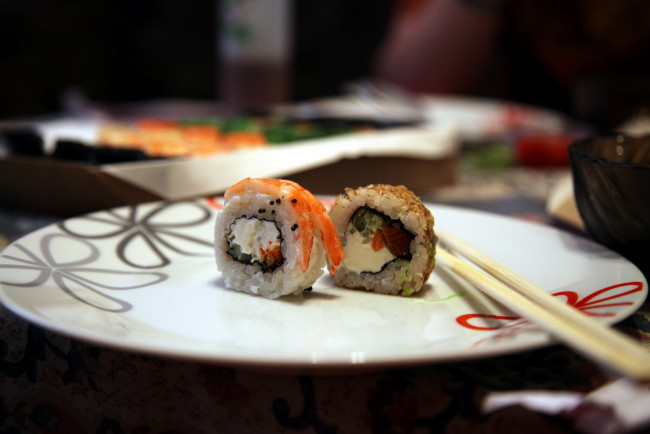 Обои картинки фото еда, рыба,  морепродукты,  суши,  роллы, роллы