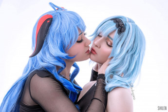 Картинка девушки hologana образы костюмы поцелуй