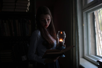 Картинка девушки -+брюнетки +шатенки девушка