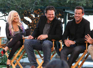 Картинка blake shelton christina aguilera carson daly разное знаменитости карсон дейли кристина агилера блэйк шелтон