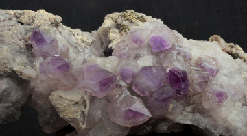 Картинка разное ракушки +кораллы +декоративные+и+spa-камни аметист amethyst кристалл самородок камень