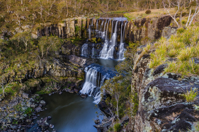 Обои картинки фото природа, водопады, водопад, лес, река