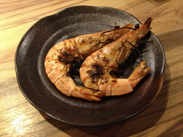 Обои картинки фото еда, рыба,  морепродукты,  суши,  роллы, креветки