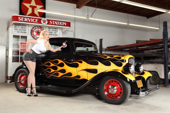 Картинка автомобили -авто+с+девушками hotrod