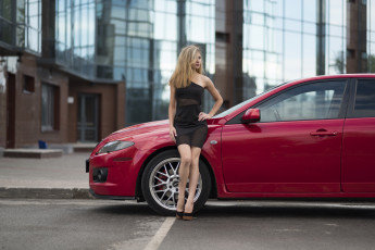 Картинка автомобили -авто+с+девушками красивая девушка