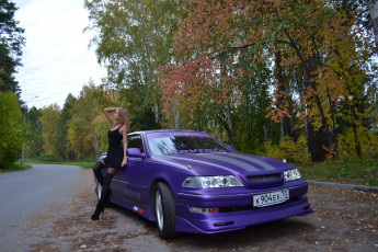 Картинка автомобили -авто+с+девушками toyota mark ii