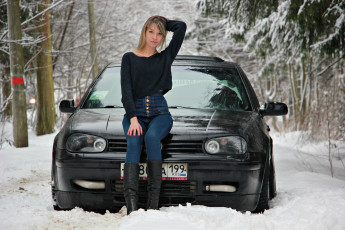 Картинка автомобили -авто+с+девушками volkswagen golf