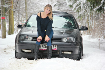 Картинка автомобили -авто+с+девушками volkswagen golf