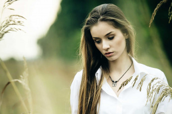 Картинка календари девушки растения 2018