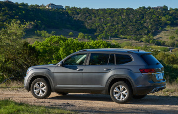 обоя volkswagen atlas v6 4motion 2017, автомобили, volkswagen, 4motion, v6, atlas, 2017