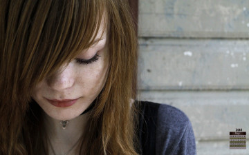 Картинка календари девушки 2018 лицо