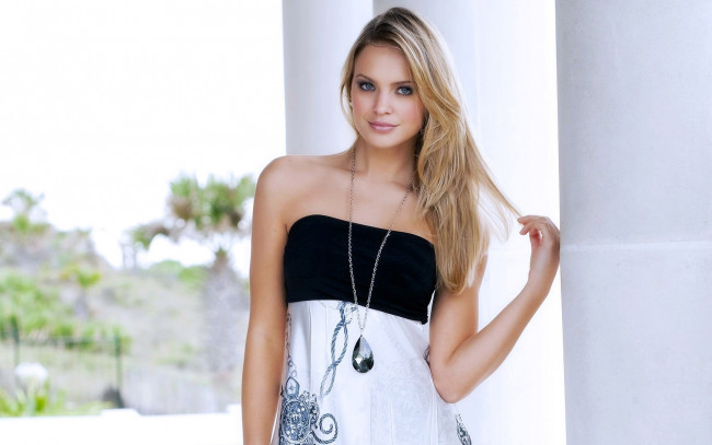 Обои картинки фото девушка, девушки, elisandra tomacheski, модель